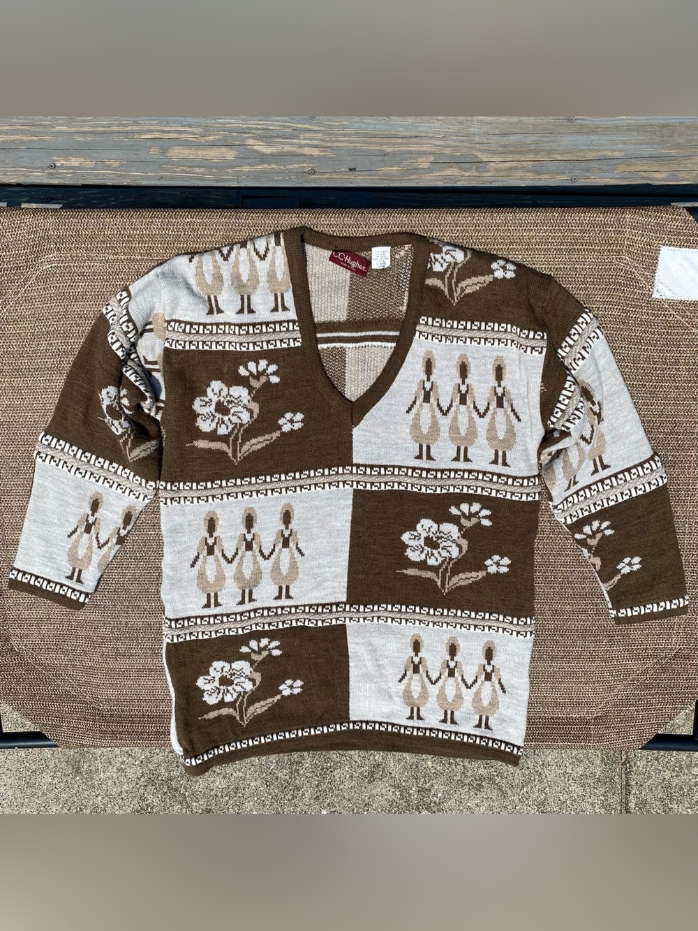 VTG CC Hughes Made in Italy Folk Floral Knit V-Neck Sweater XL